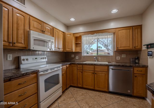 10905 W EL CAPITAN Circle, Sun City, AZ 85351