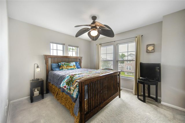 4509 N Live Oak Circle, Galveston, TX 77550