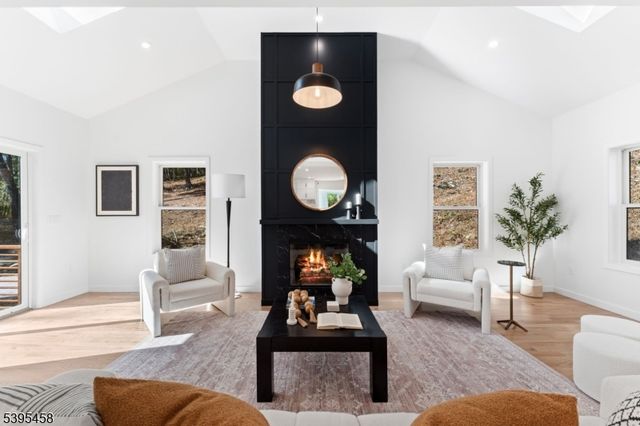 1 Four Corners Rd, Blairstown Twp., NJ 07825