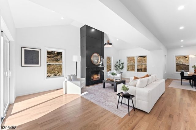 1 Four Corners Rd, Blairstown Twp., NJ 07825