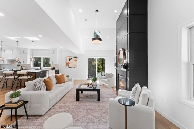 1 Four Corners Rd, Blairstown Twp., NJ 07825