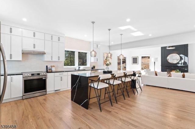 1 Four Corners Rd, Blairstown Twp., NJ 07825