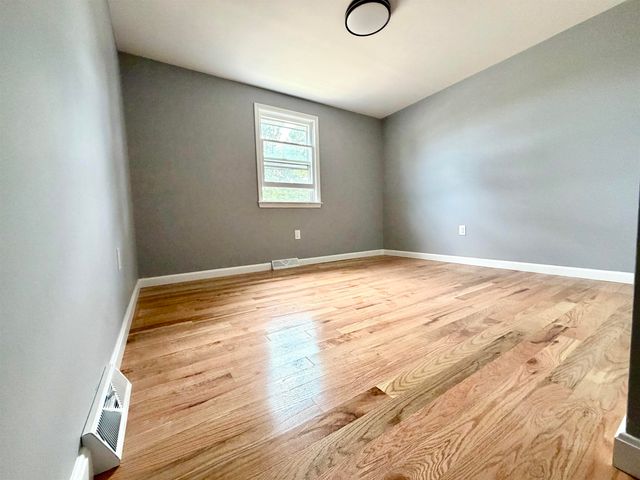 377 broad Street, Nashua, NH 03063