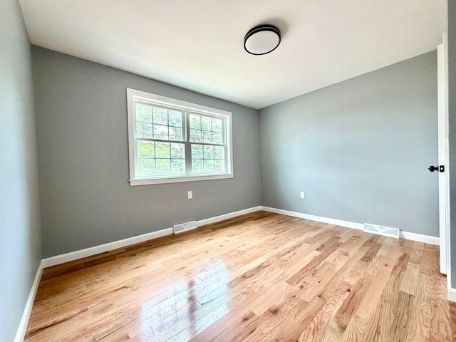 377 broad Street, Nashua, NH 03063
