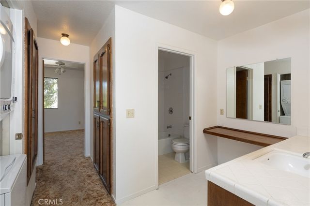 3750 El Camino Real, B2, Atascadero, CA 93422