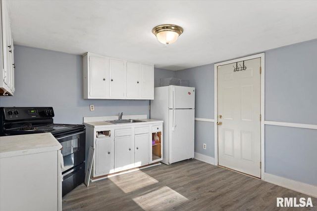 1224 N RUTLEDGE Street, Springfield, IL 62702