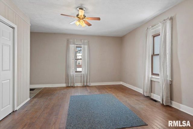 1224 N RUTLEDGE Street, Springfield, IL 62702