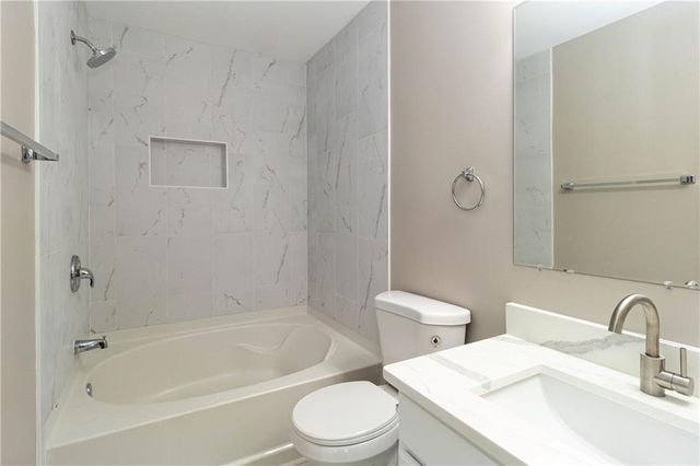 745 Crestwell SW Circle, Atlanta, GA 30331