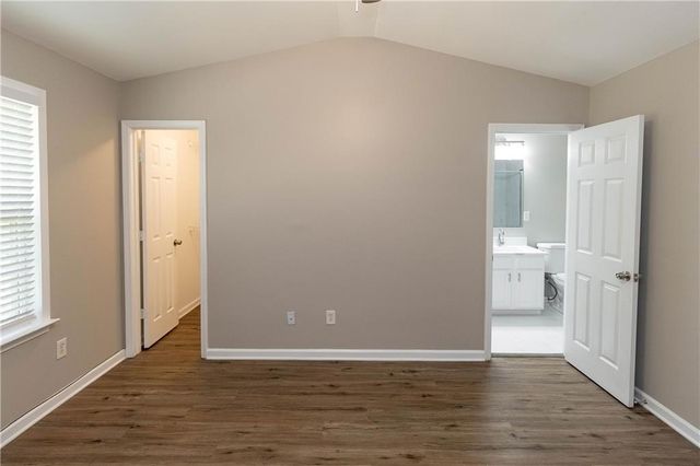 745 Crestwell SW Circle, Atlanta, GA 30331