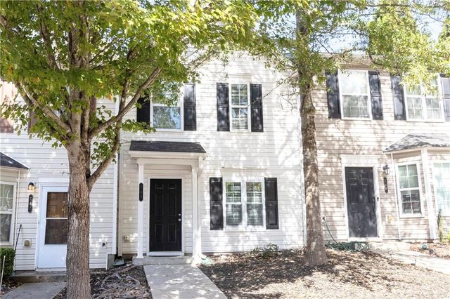 745 Crestwell SW Circle, Atlanta, GA 30331