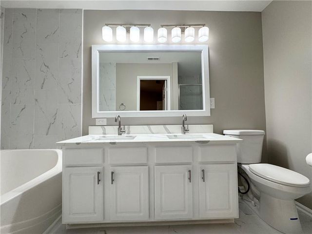 745 Crestwell SW Circle, Atlanta, GA 30331