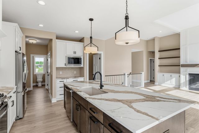 2975 Colfax Street, Douglas Vllg, MI 49408
