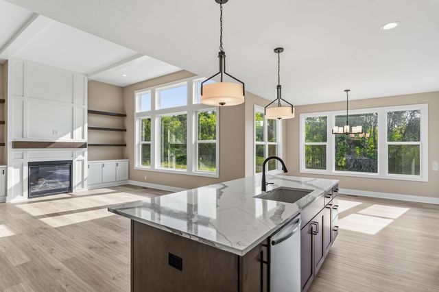 2975 Colfax Street, Douglas Vllg, MI 49408