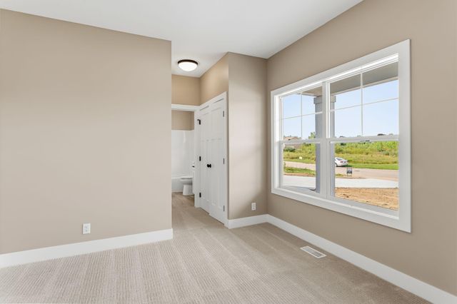 2975 Colfax Street, Douglas Vllg, MI 49408