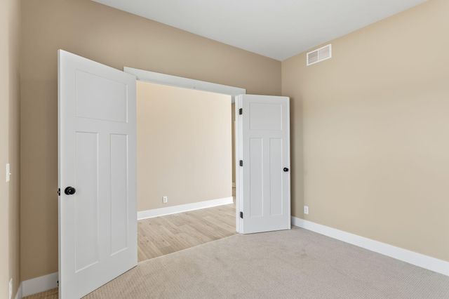 2975 Colfax Street, Douglas Vllg, MI 49408