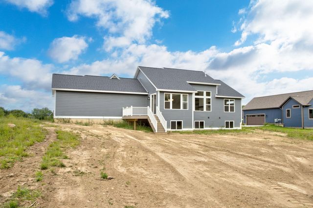 2975 Colfax Street, Douglas Vllg, MI 49408