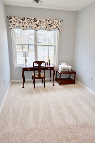 7 Augustus Ct 1013, Reading, MA 01867