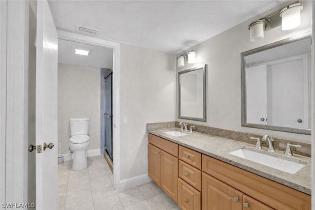 855 Ketch DR 206, Naples, FL 34103