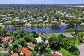 1101 NE 182nd St, North Miami Beach, FL 33162