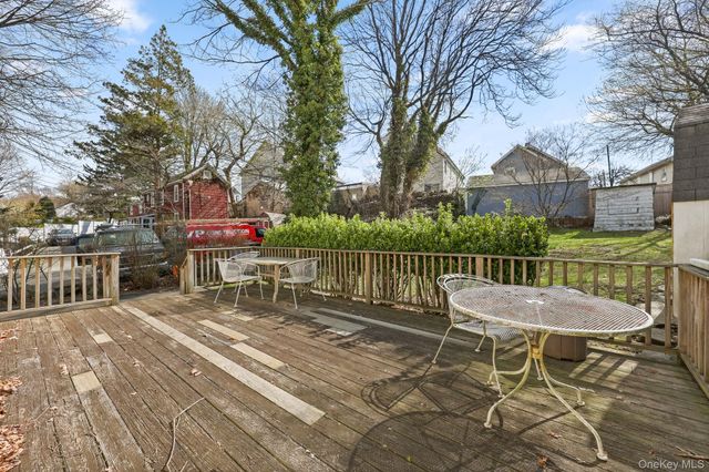 15 Henry Street, Greenwich, CT 06830