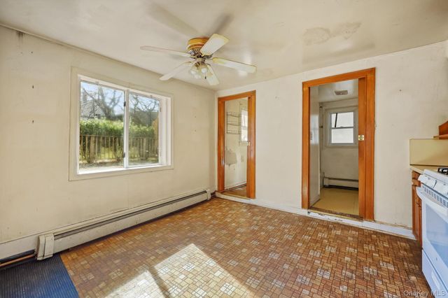 15 Henry Street, Greenwich, CT 06830