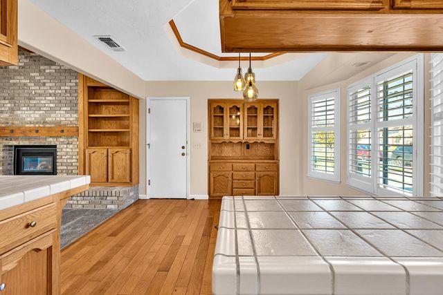 2352 Frederick Way, Madera, CA 93637