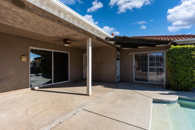 2352 Frederick Way, Madera, CA 93637