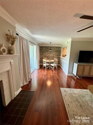 9410 S Vicksburg Park Court, Charlotte, NC 28210