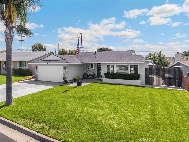 14510 Neargrove Road, La Mirada, CA 90638
