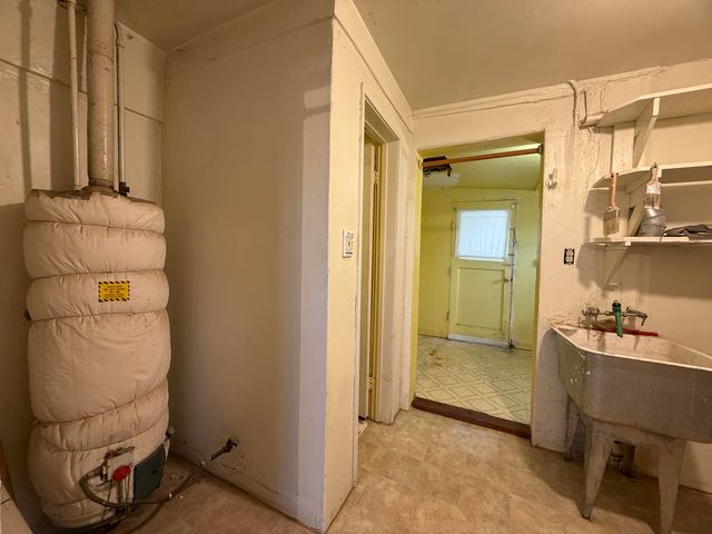 6820 CA-273, Anderson, CA 96007