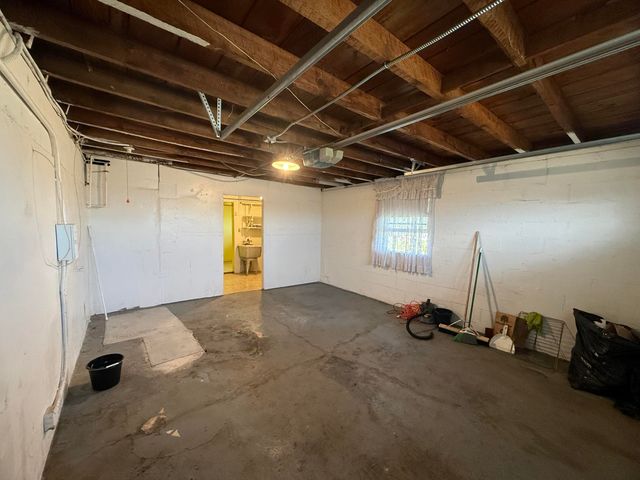 6820 CA-273, Anderson, CA 96007