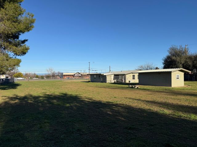 6820 CA-273, Anderson, CA 96007