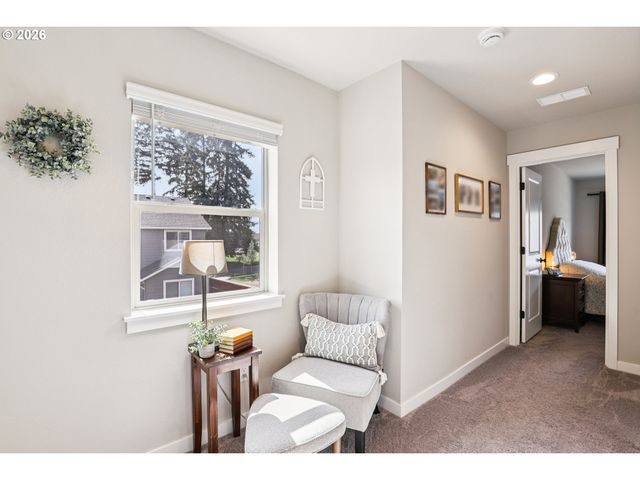 11489 Se PLEASANT VALLEY Pkwy, Happy Valley, OR 97086