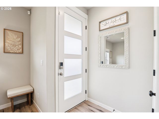 11489 Se PLEASANT VALLEY Pkwy, Happy Valley, OR 97086