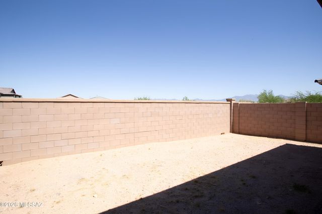 16425 S Paseo Bocoy, Sahuarita, AZ 85629