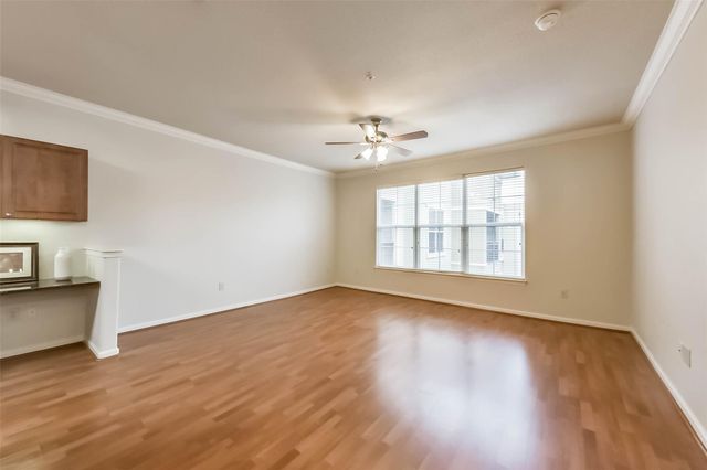 1711 Old Spanish Trail 426, Houston, TX 77054
