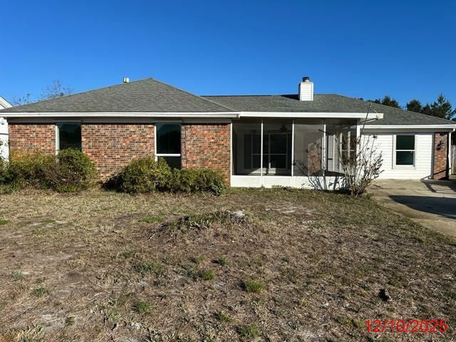 1039 Blvd De La Parisienne, Mary Esther, FL 32569