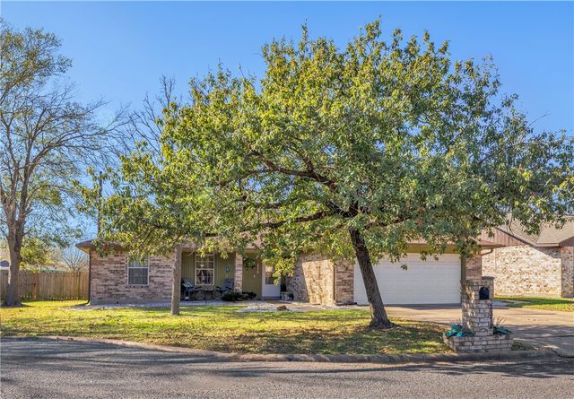3319 Big Bend Drive, Bryan, TX 77803