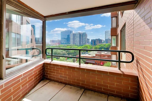 801 S Plymouth Court 1006, Chicago, IL 60605