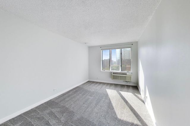 801 S Plymouth Court 1006, Chicago, IL 60605