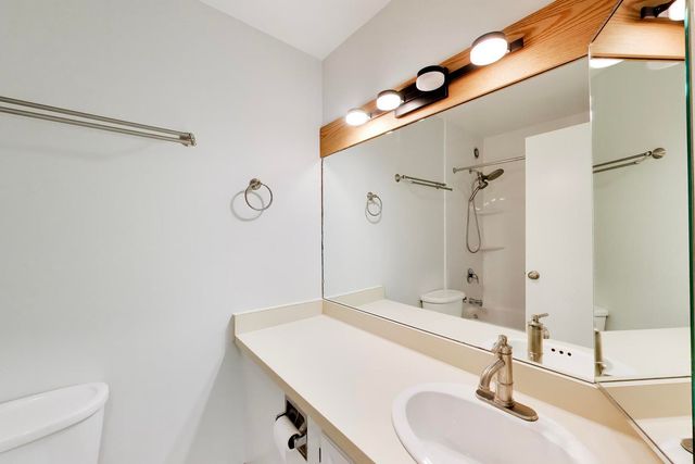 801 S Plymouth Court 1006, Chicago, IL 60605