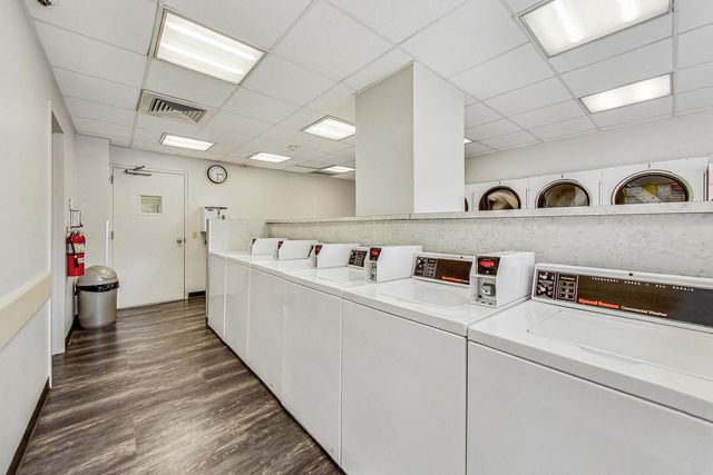 801 S Plymouth Court 1006, Chicago, IL 60605