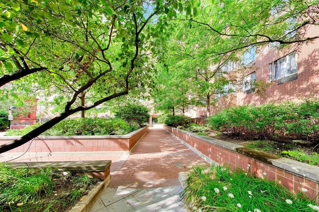 801 S Plymouth Court 1006, Chicago, IL 60605