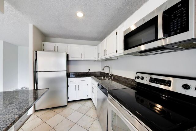 801 S Plymouth Court 1006, Chicago, IL 60605