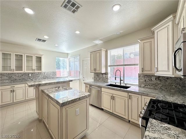 2245 Juniper Berry Drive, Las Vegas, NV 89134