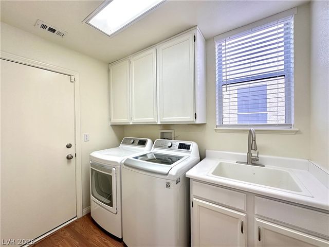 2245 Juniper Berry Drive, Las Vegas, NV 89134