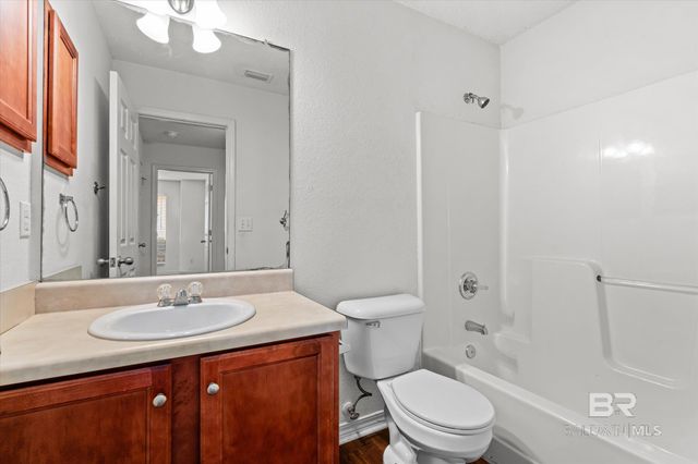 9704 Chariot Avenue, Fairhope, AL 36532