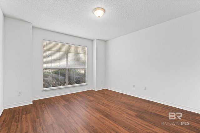 9704 Chariot Avenue, Fairhope, AL 36532