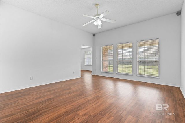 9704 Chariot Avenue, Fairhope, AL 36532