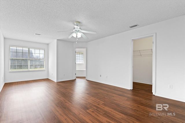 9704 Chariot Avenue, Fairhope, AL 36532